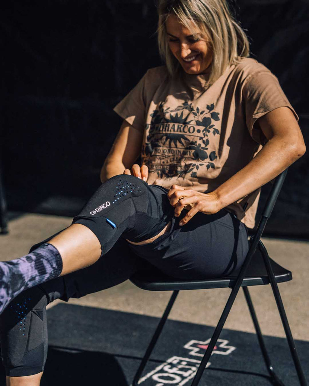 DHaRCO Gravity Knee Pad