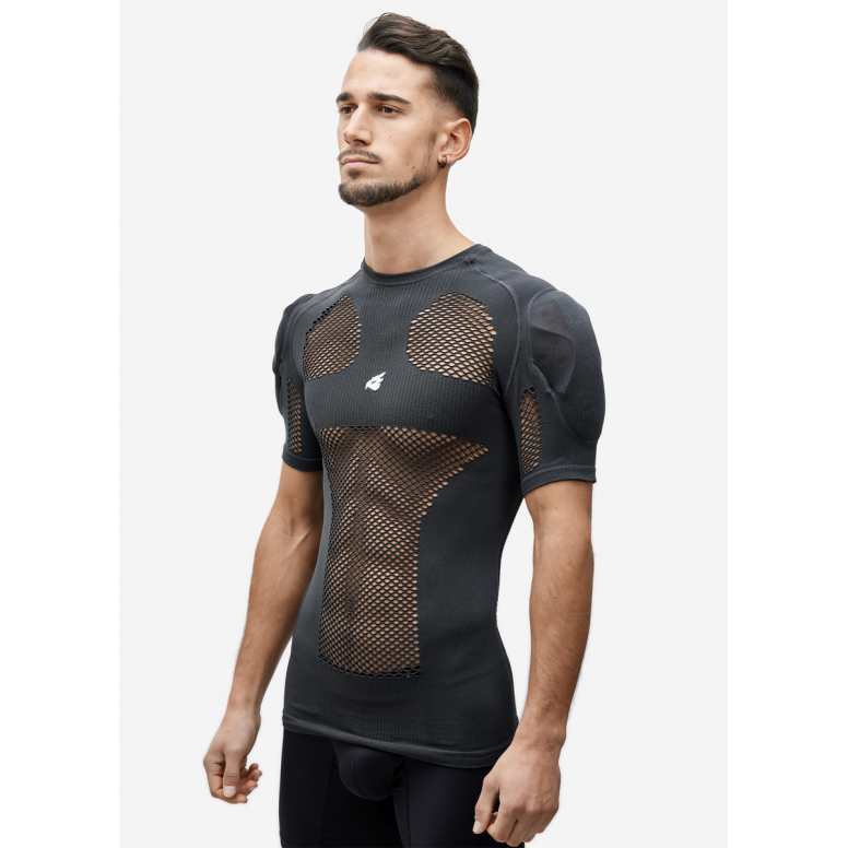 Bluegrass Seamless B&S D3O worn by eMTB rider on trail