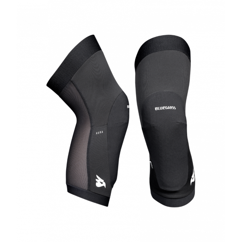 Bluegrass Aura knee pads for MTB trail and eMTB riding with SAS-TEC Level 2 protection